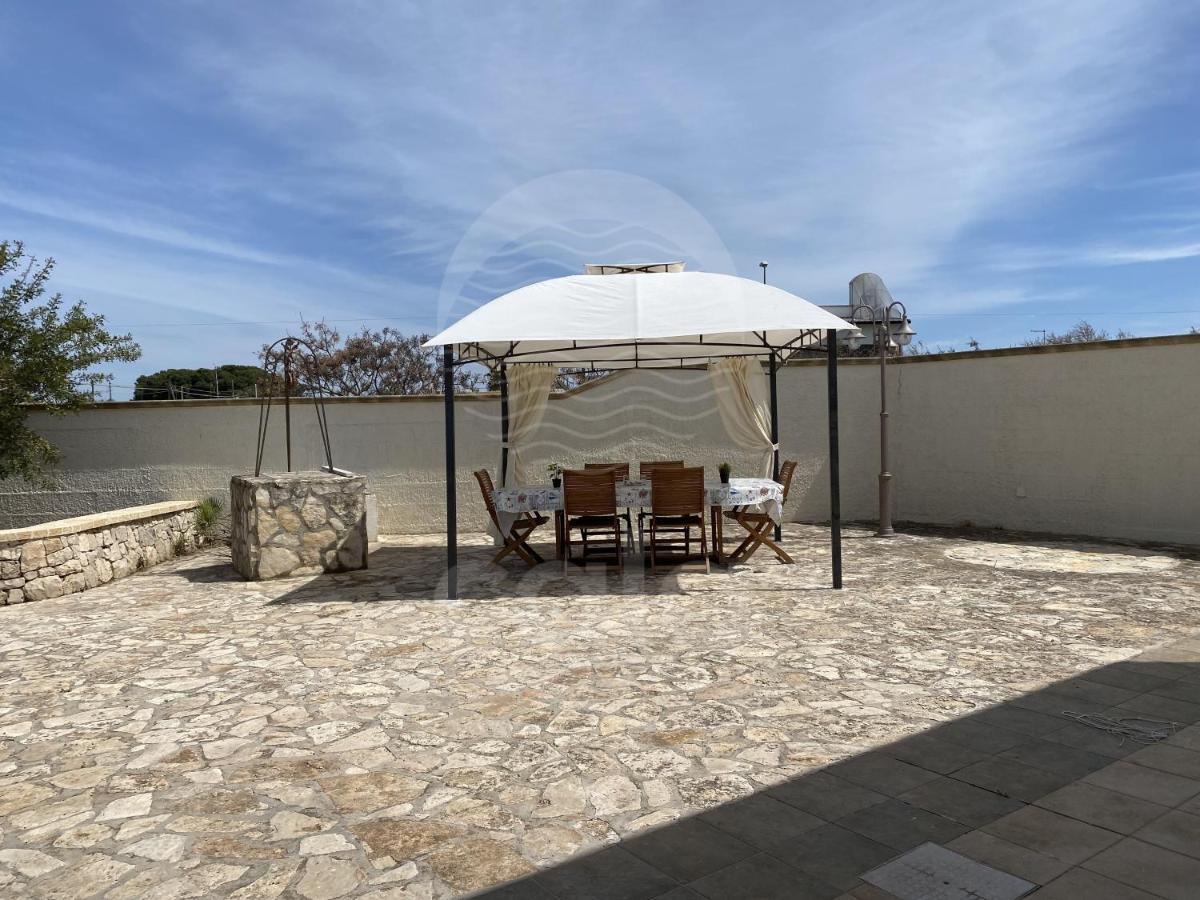 Villa Conversano Torre Lapillo Esterno foto